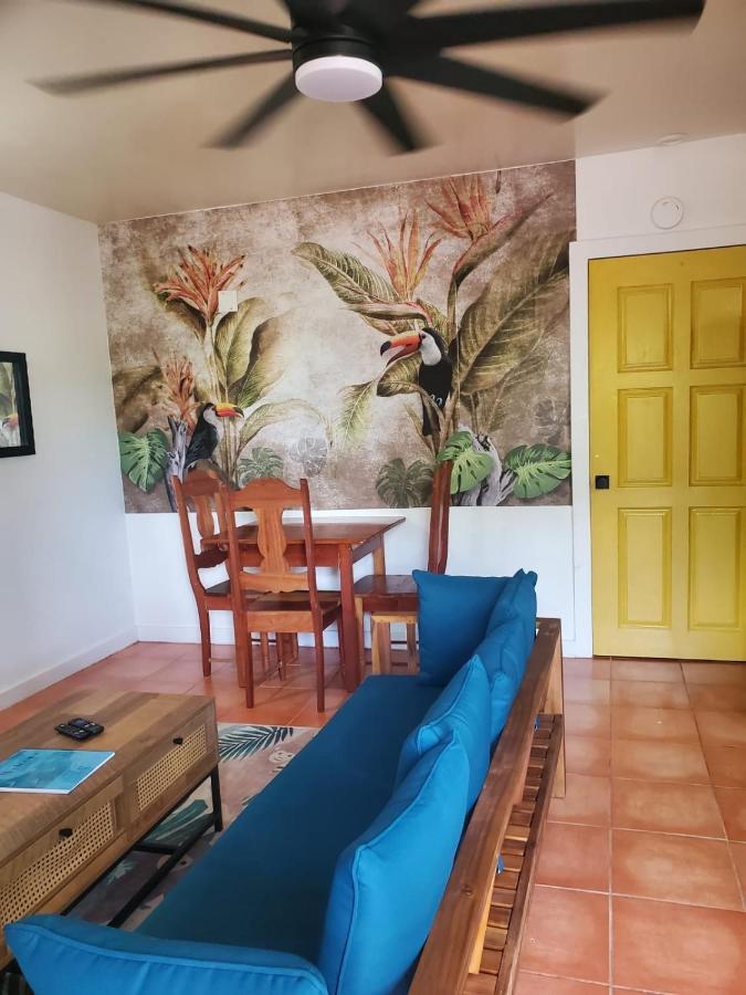 Alux House Hotel Placencia Exterior foto