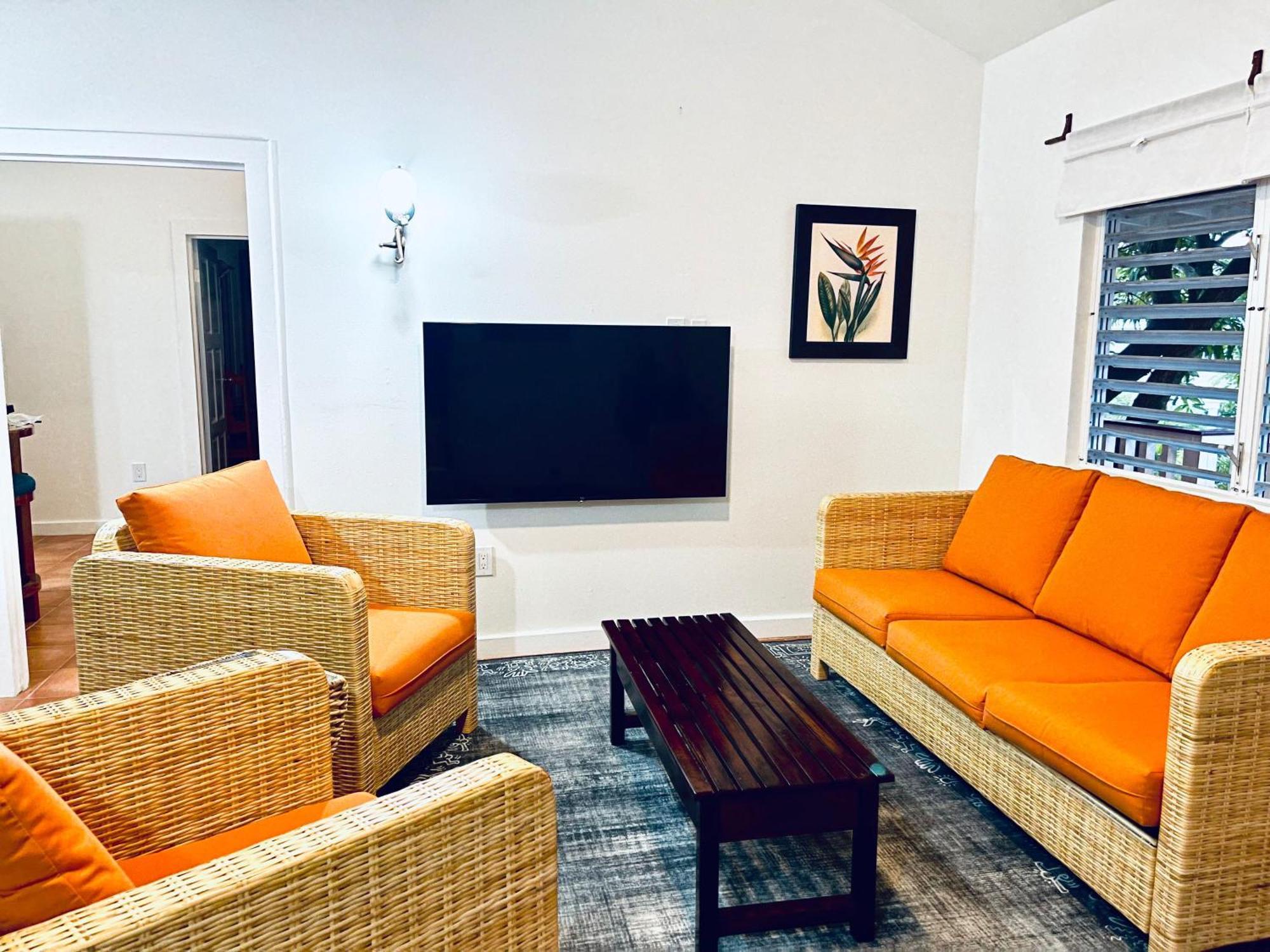 Alux House Hotel Placencia Exterior foto